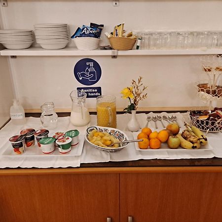 Somerset House B&B Grange-over-Sands Bagian luar foto