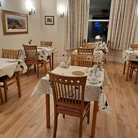 Somerset House B&B Grange-over-Sands Bagian luar foto
