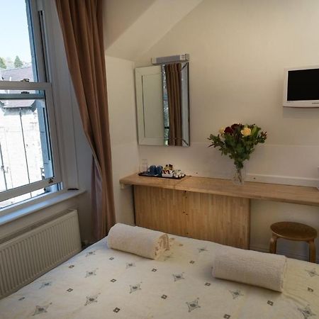 Somerset House B&B Grange-over-Sands Bagian luar foto