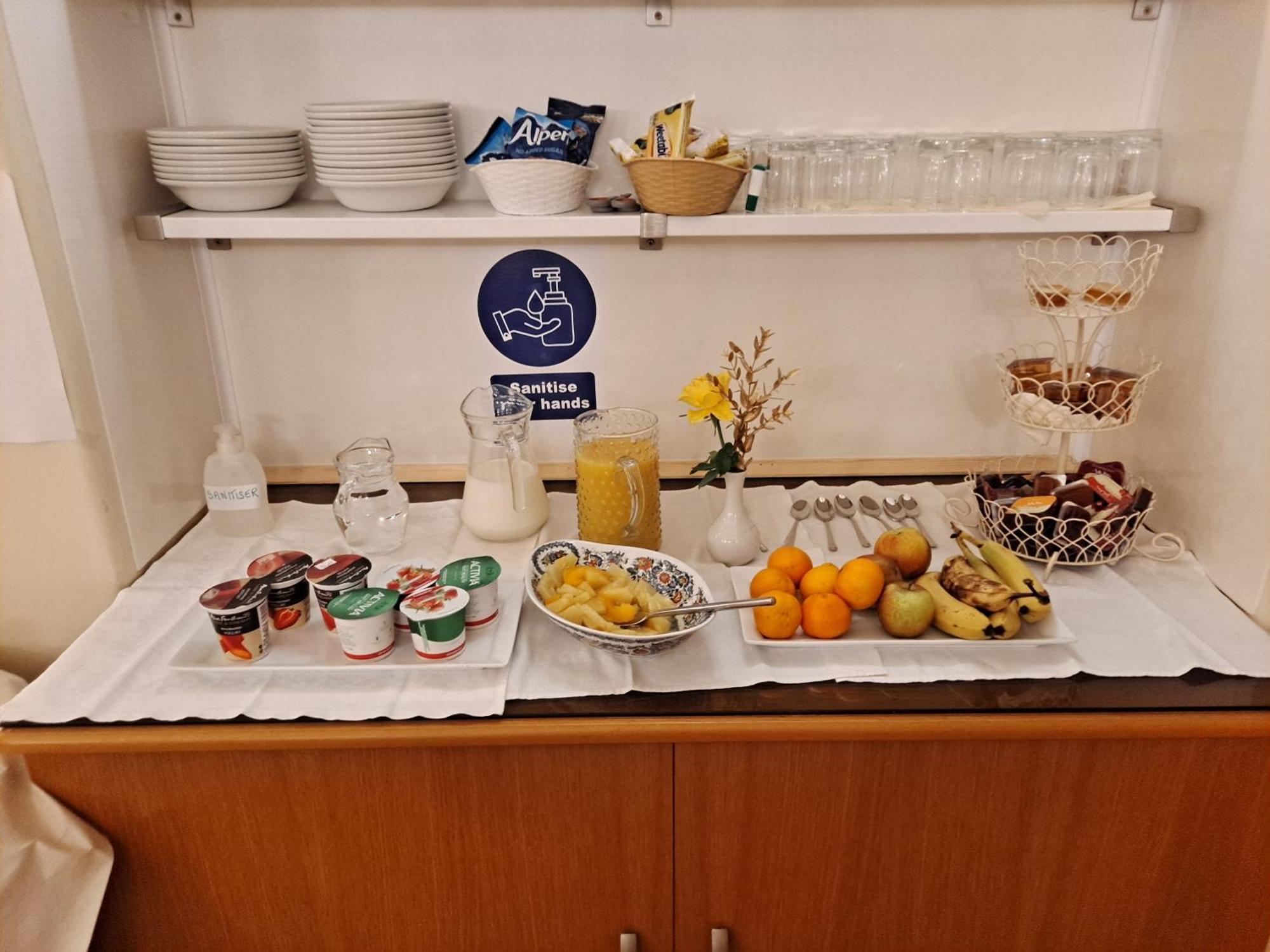Somerset House B&B Grange-over-Sands Bagian luar foto