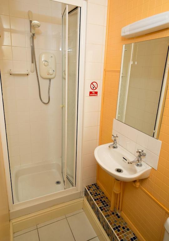 Somerset House B&B Grange-over-Sands Bagian luar foto