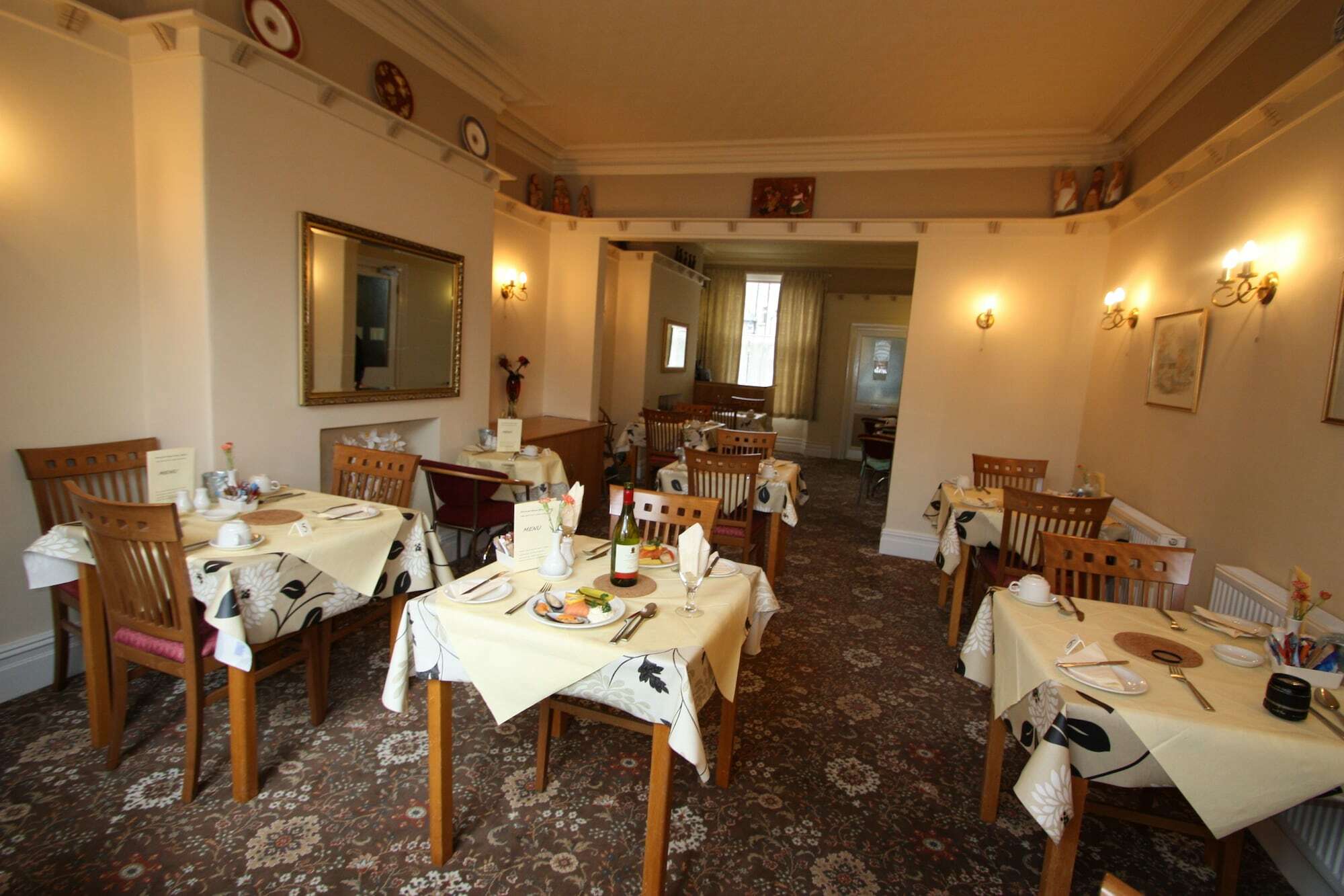 Somerset House B&B Grange-over-Sands Bagian luar foto